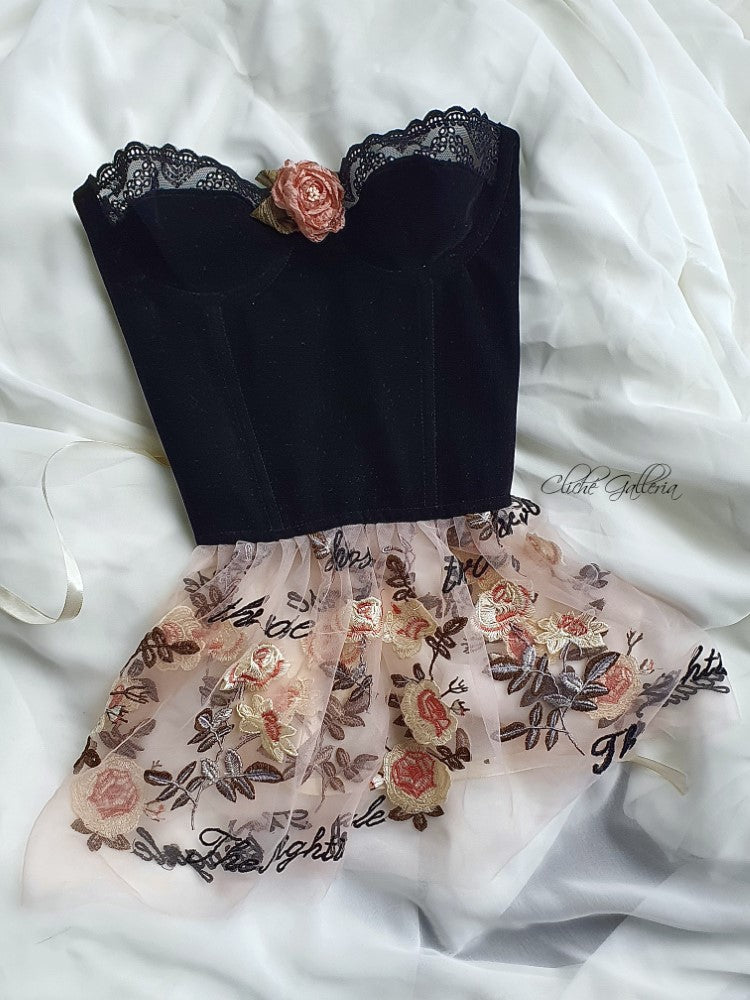 Meredith - The Nightingale and The Rose Velvet Bustier Dress Clich Galleria Meredith - The Nightingale and The Rose Velvet Bustier Dress Clich Galleria
