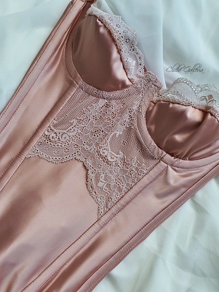 Juliette - Peach Floral Lace Bustier