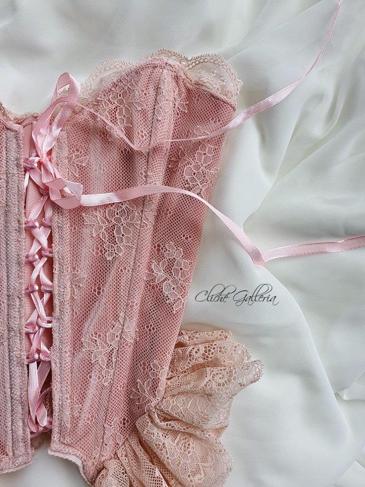 Minnie - Mauvelous Poppy Lace Velvet Bustier